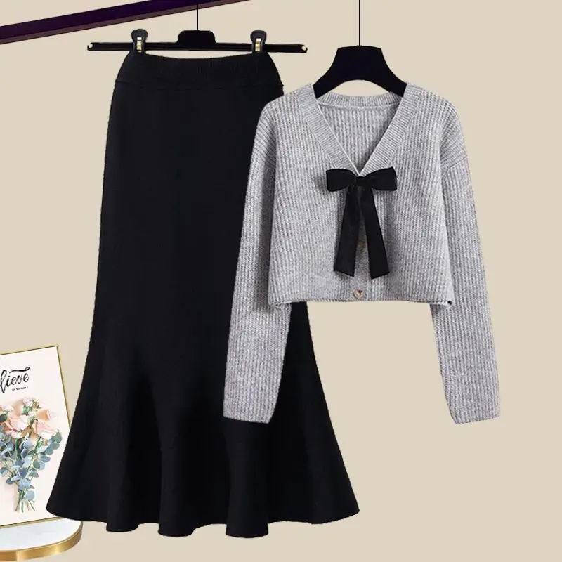 Рисунок 5 - Осенне-зимний женский комплект