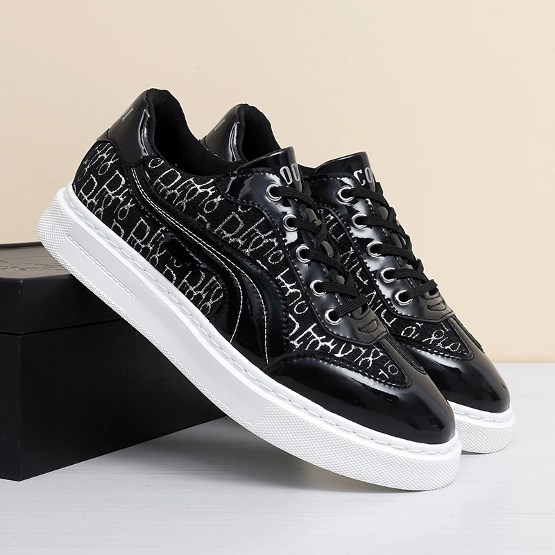 Мужские кроссовки на толстой подошве черные дышащие повседневная обувь для