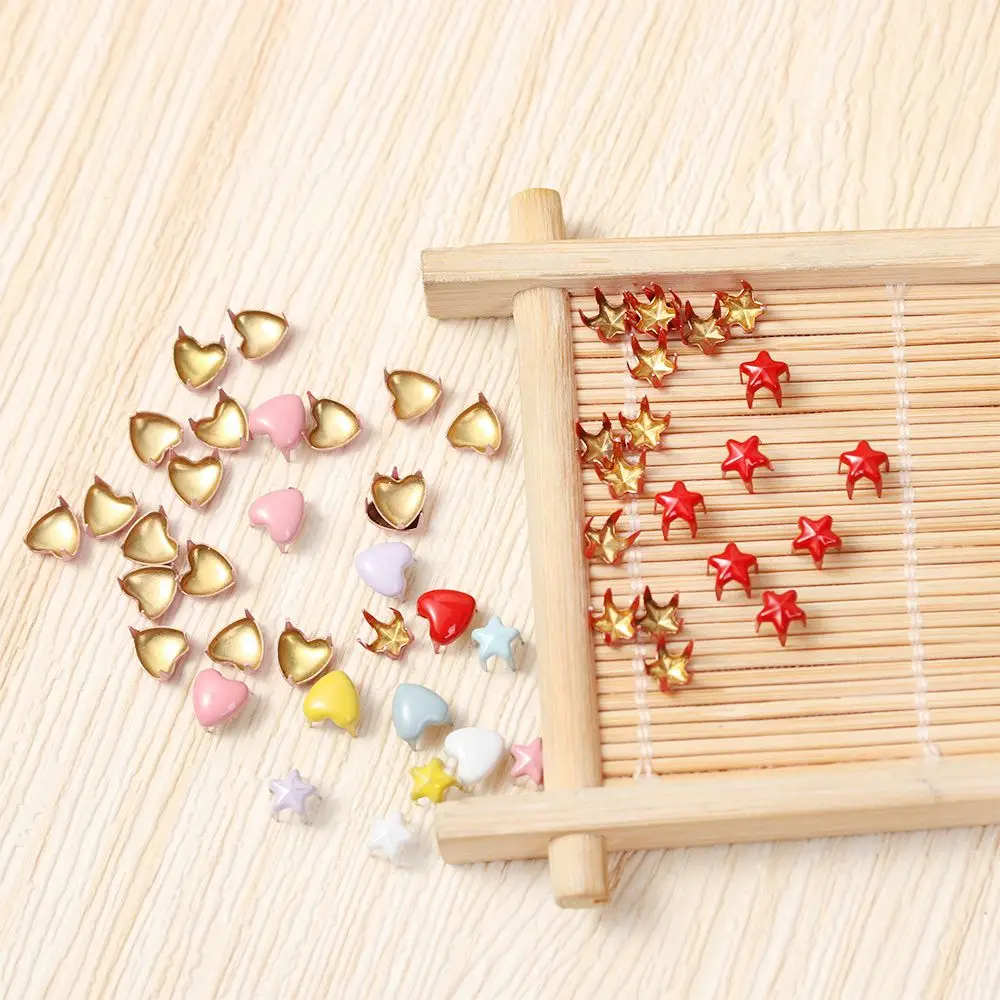 

20Pcs Mini Colorful Heart Buckles Handmade Doll Clothing Decor Love Buttons Buckles Sewing Accessories