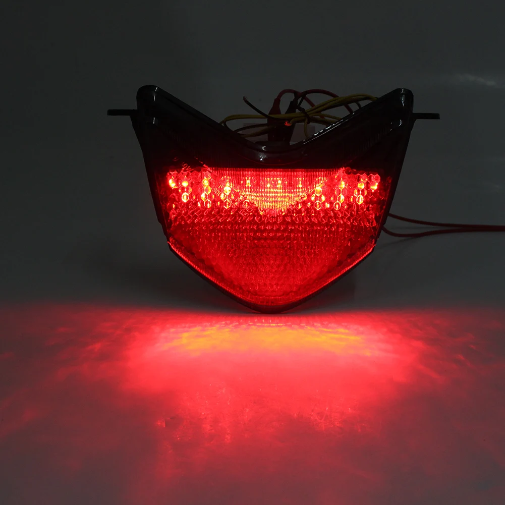 Интегрированный задний светодиодный указатель поворота e-Mark для мотоцикла