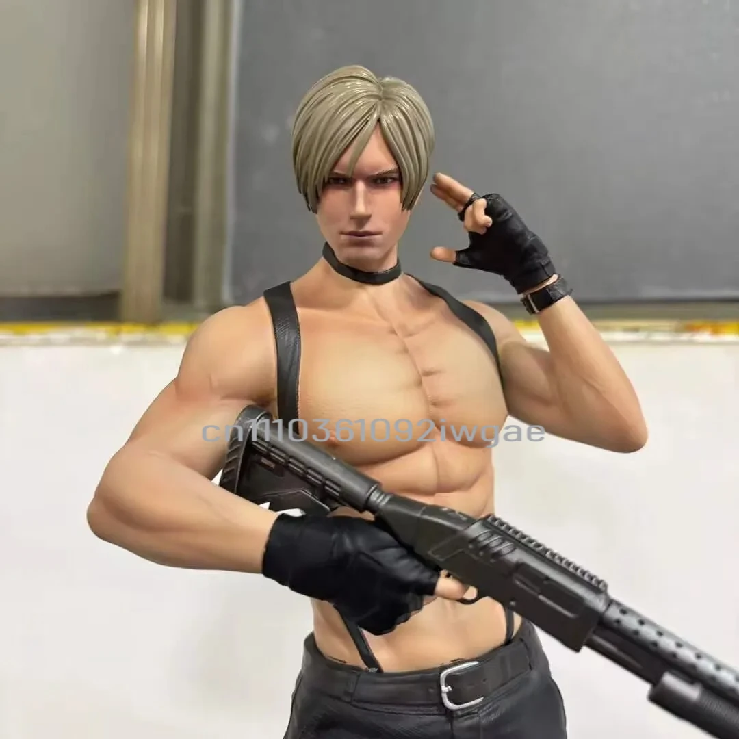 Фото Коллекционная фигурка Джилл Валентайн и Леона С. Кеннеди из игры Resident Evil, модель-статуэтка, украшение для стола, игрушка, кукла, подарок на день рождения №3