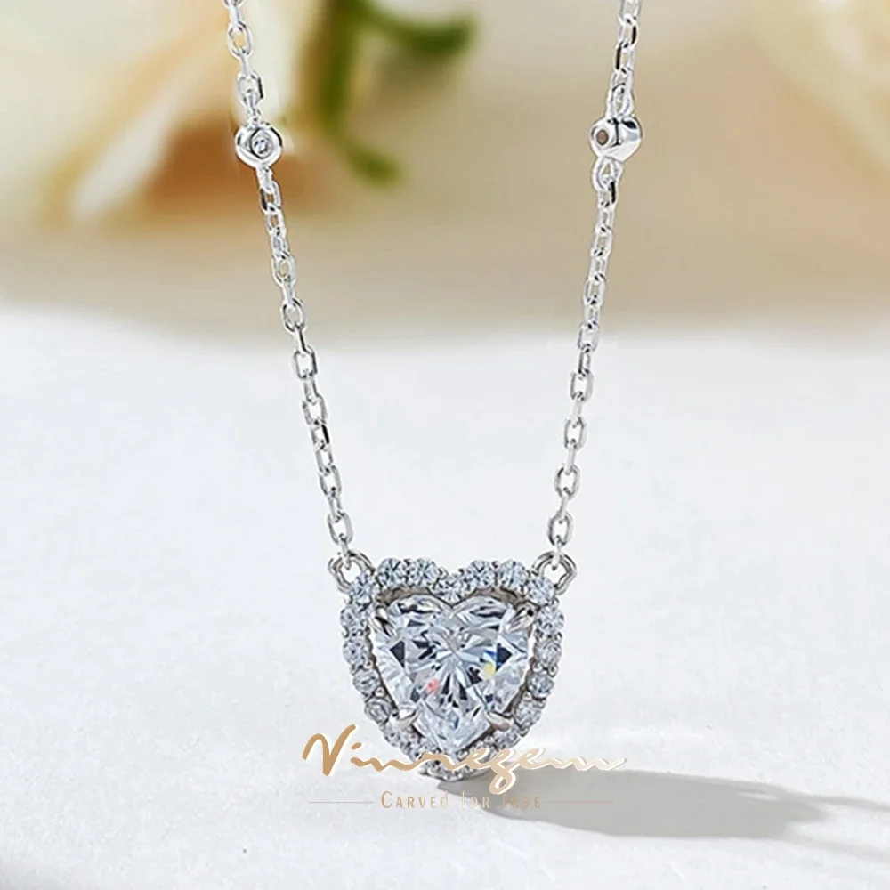 Женское колье с подвеской в виде сердца из серебра 100% пробы