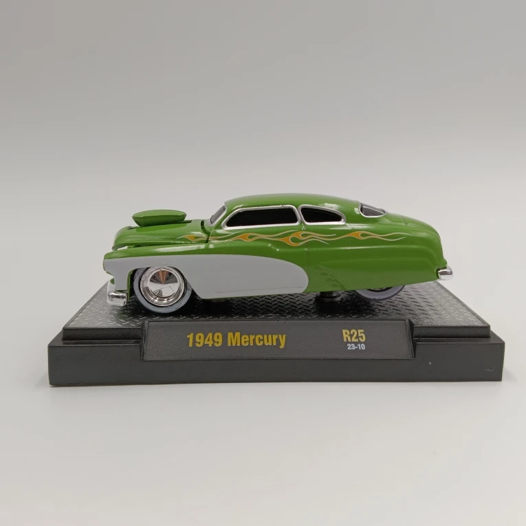 Машинки M2 1/64 Зеленые