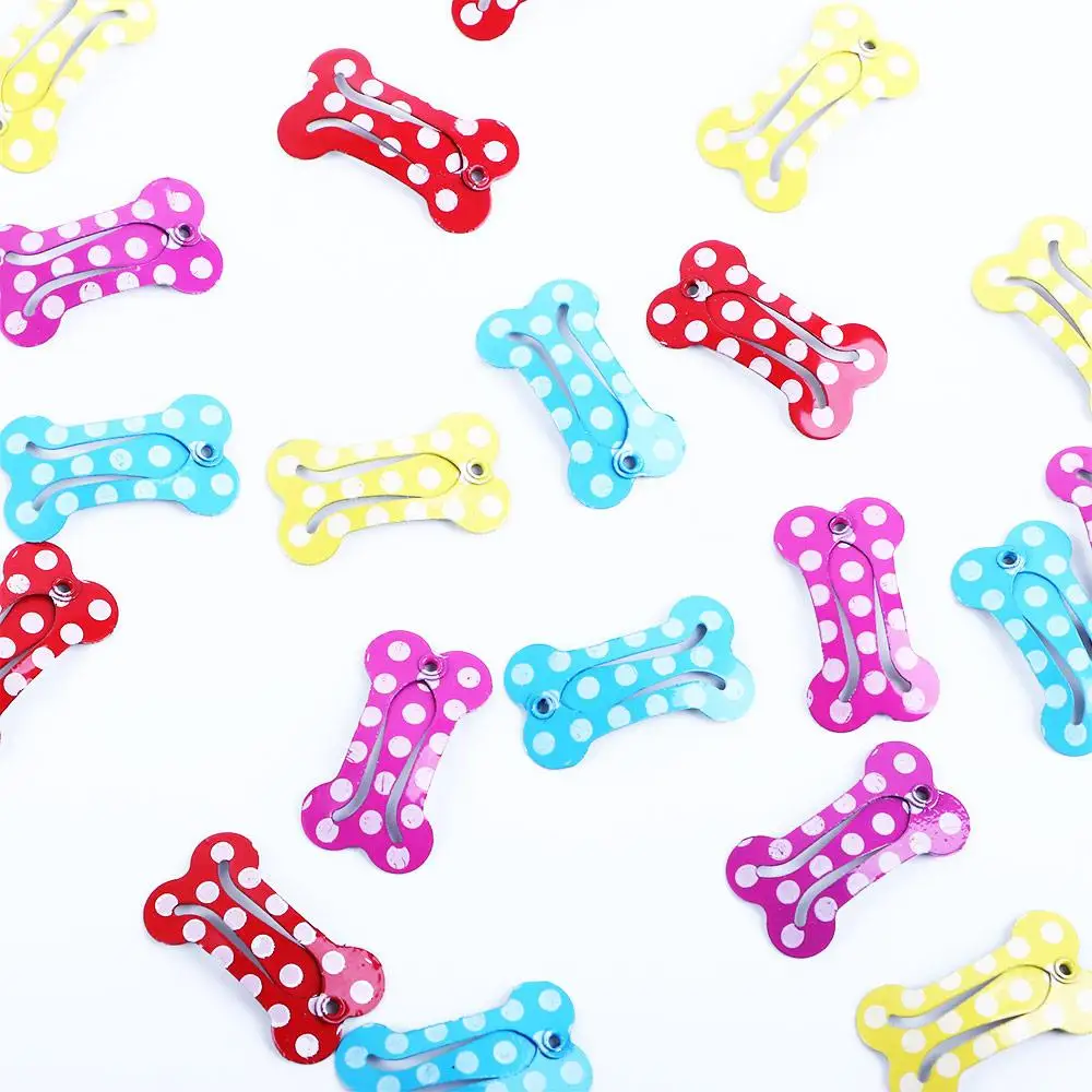 Фото Заколка для волос для маленьких собак, легкая заколка с узором в горошек, с гладкой поверхностью, для груминга собак и щенков №1