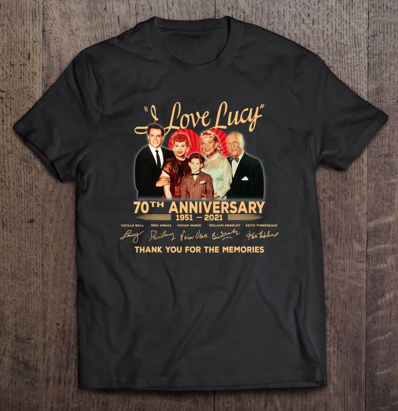 

Футболка мужская оверсайз с надписью «I Fall In Love With Люси 70 годовщины»