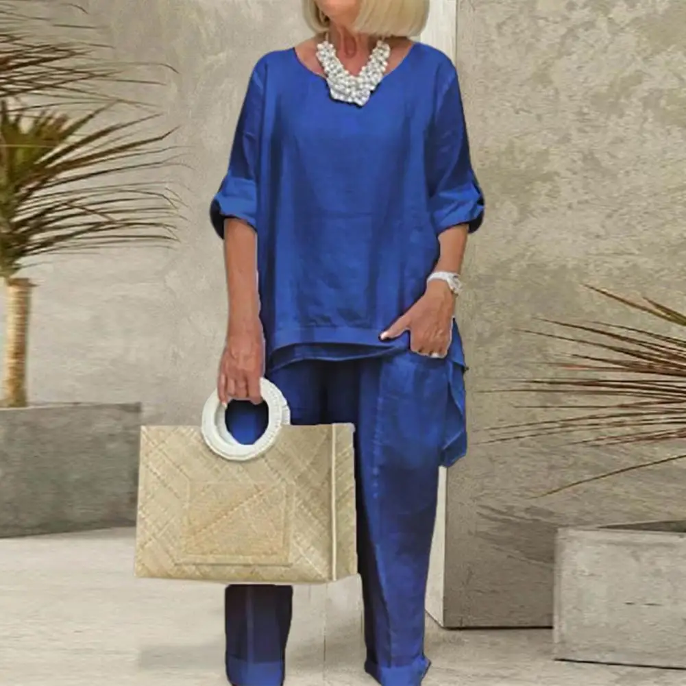 

Женский топ и брюки свободного покроя