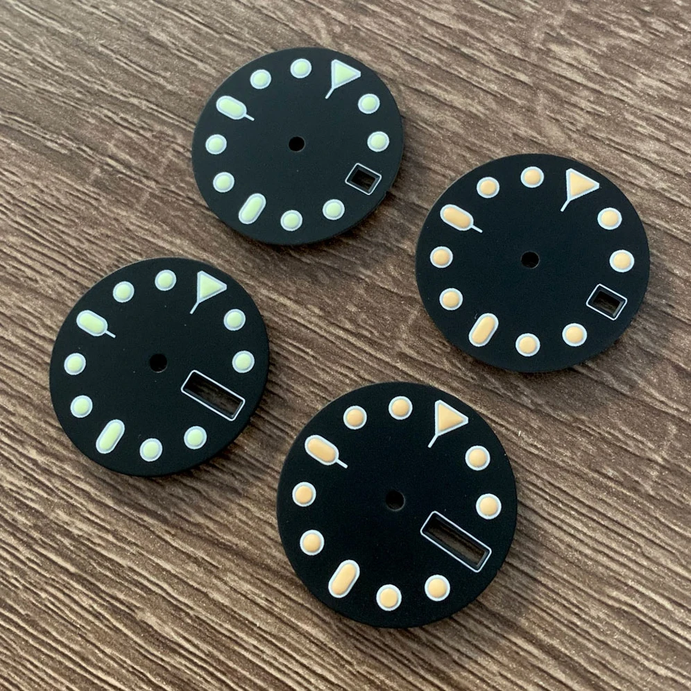 Watch Accessories 28.5mm Sterile Dial with Green Luminous Suitable for Japanese NH35/36/4R/7S Movement