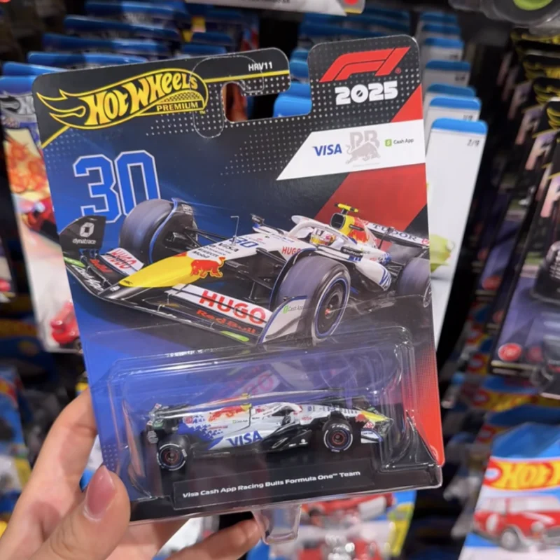 Фото Коллекционная модель гоночного автомобиля Hot Wheels Premium HRV11 F1 2025 года: Ferrari, Mercedes, Red Bull, Haas, Hamilton. Миниатюрная модель из сплава для фанатов Формулы-1. №4