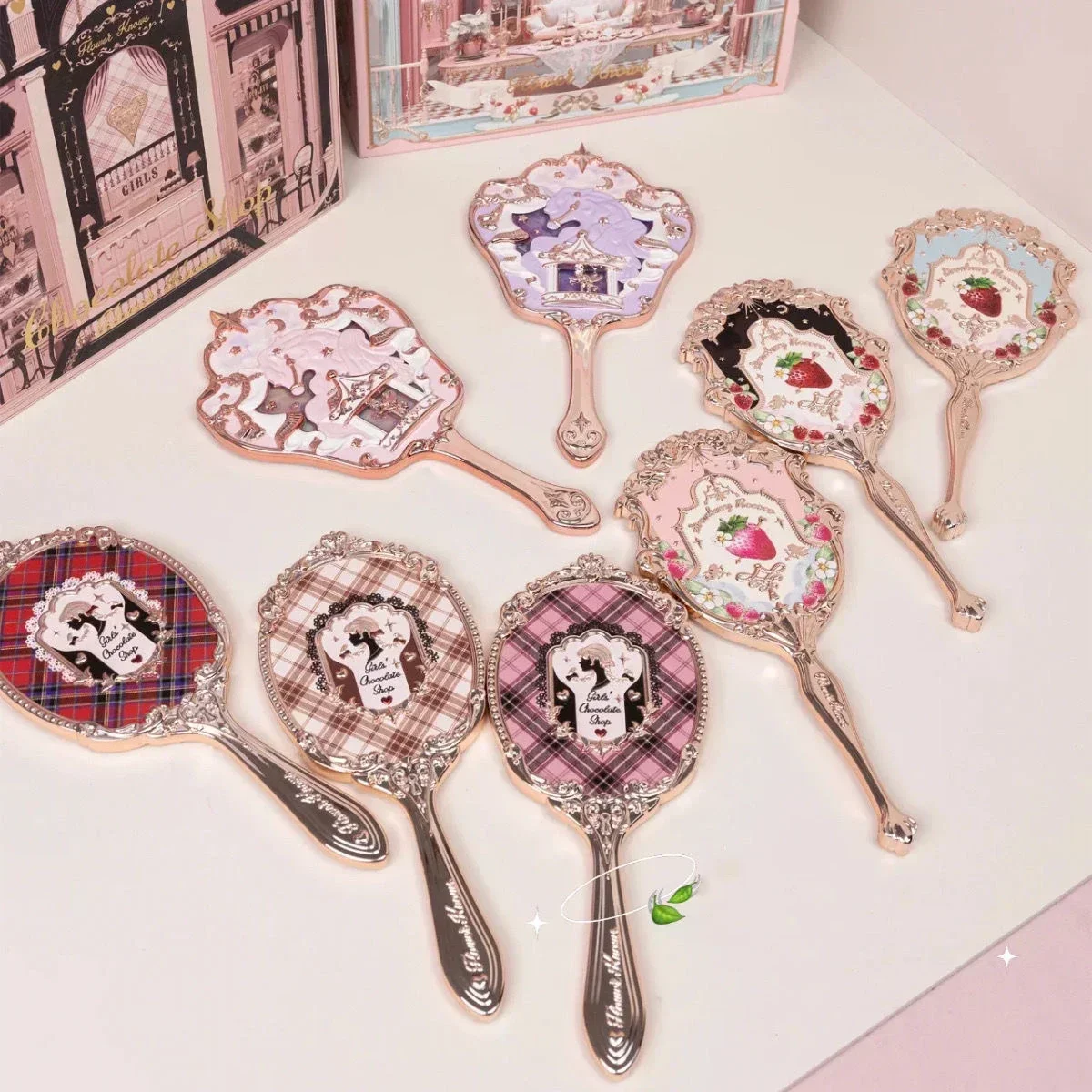 Фото Зеркало Flower Knows Moonlight Mermaid Collection Ручное зеркало Limited Белый Синий Розовый Шоколадное Зеркало Феи №4
