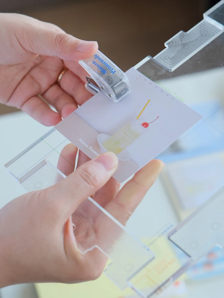 

Многофункциональная линейка A5A6A7 5 мм, рифленая линейка