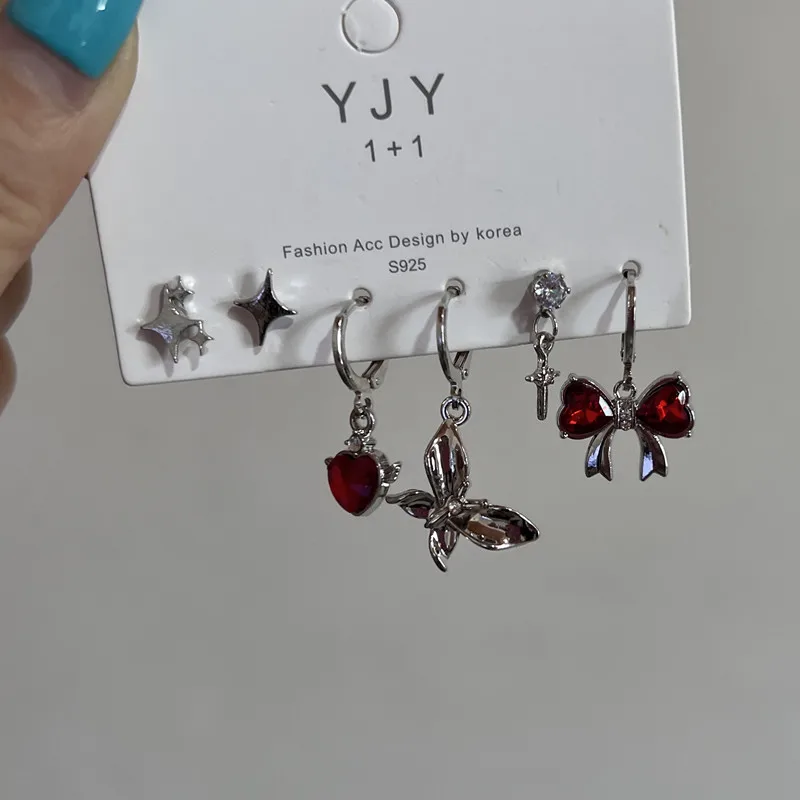 Набор женских сережек Goth с черной бабочкой и кристаллами в виде звезд