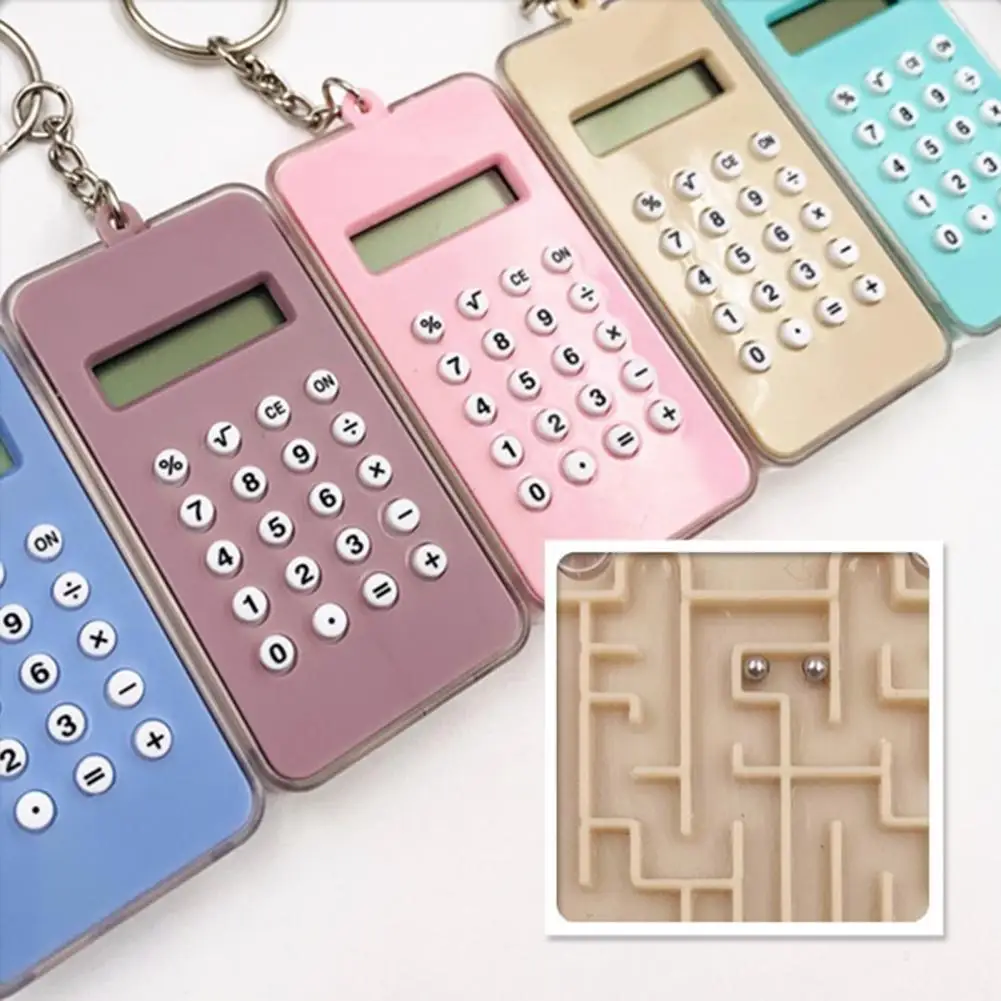 

Electronic Calculator with Keyring Labyrinth Design ABS Easy Carry Digital Display Small Calculator