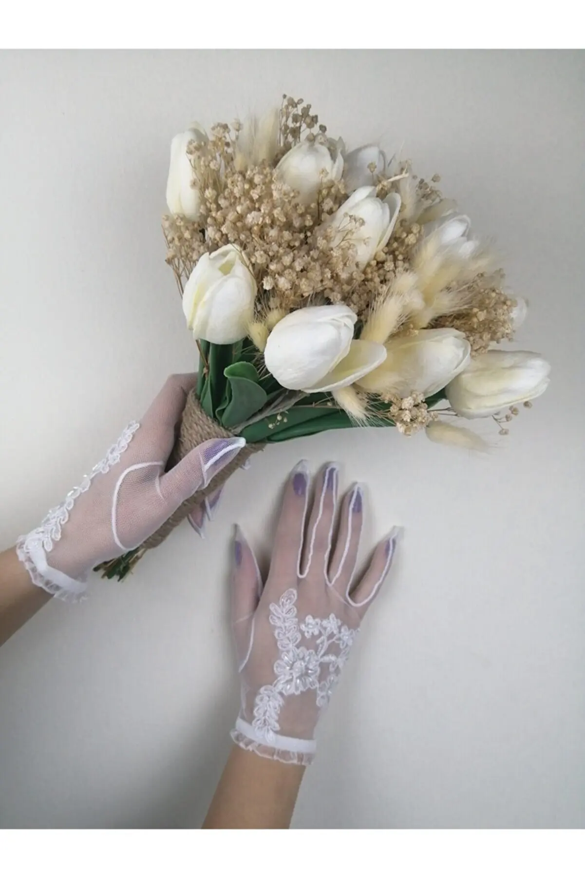 

Wet tulip guipure bridal bouquet and white gloves set lace mesh bridal transparent elegant fishnet silk tulle guipure