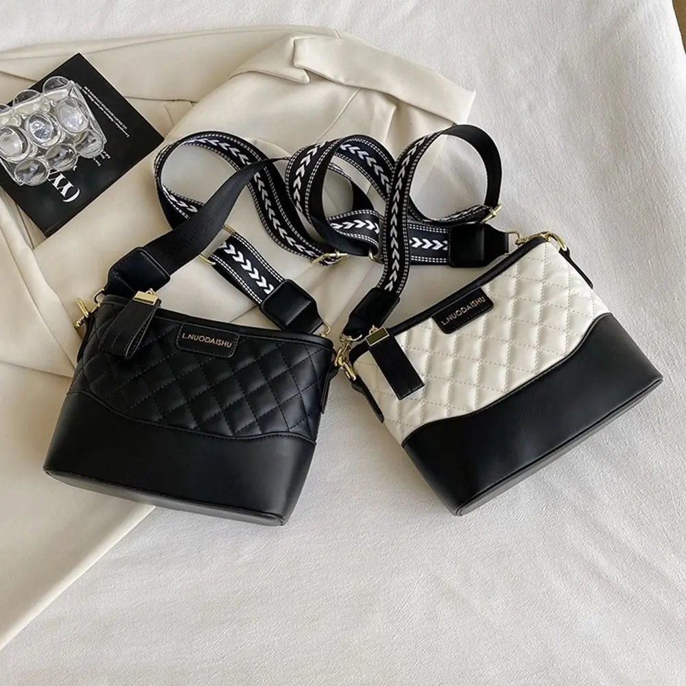 

Pu Leather Rhombic Lattice Shoulder Bag Fashion Letter Lattice Crossbody Bag Handbag Rhombus Underarm Bag Girls