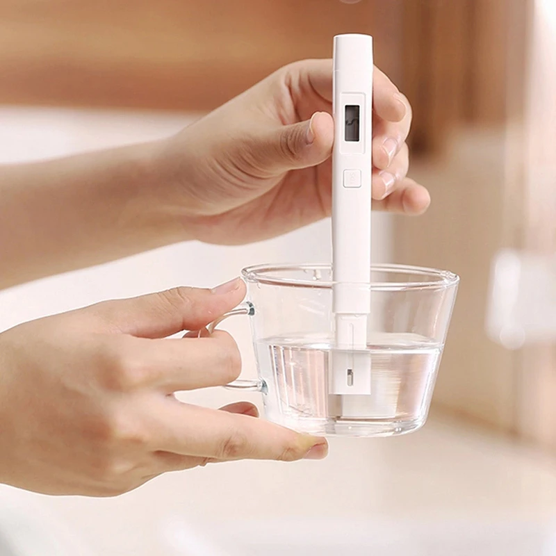 

Home Use Digital TDS Meter Water Tester 0-9999 PPM Measurement Range 1 PPM Resolution Quality Purity Detection Test Smart Meter
