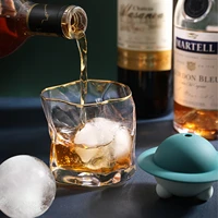 silicone ice hockey mold reusable ball shape ice cube mold for whisky wine beer drink ice tray diy mould with lid kitchen tool