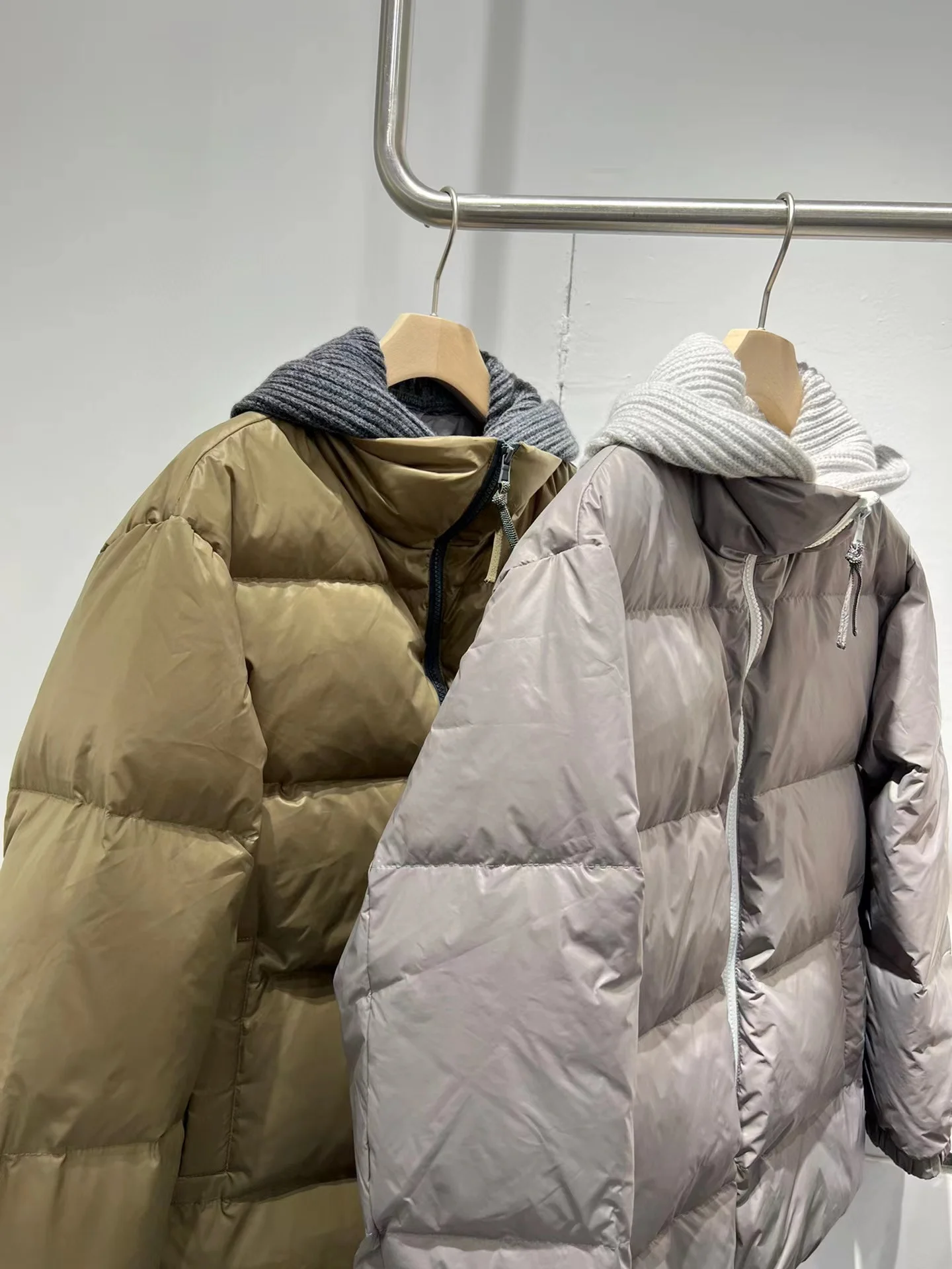 Пальто-бомбер на гусином пуху кашемир высокое качество