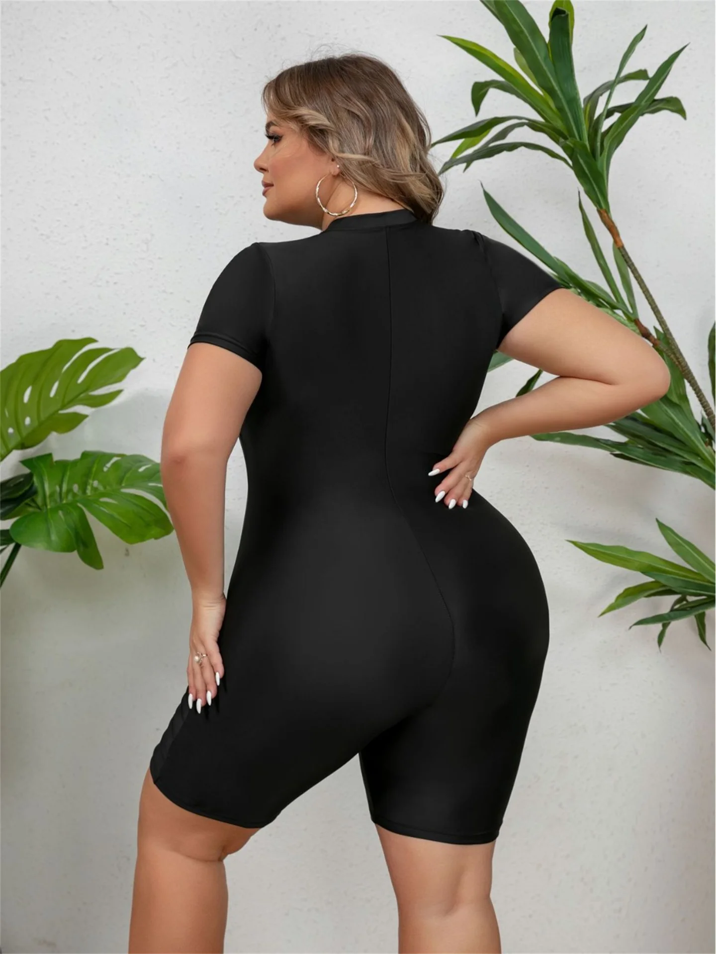 Цельный спортивный купальник большого размера на молнии Женский костюм для