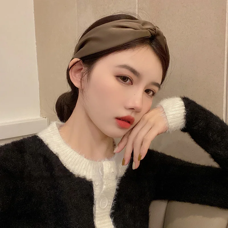 

Women Headband Chic Elegant Satin Headband Twist Cross Knot Hair Hoop Solid Color Hairbands Hair Accessories Handmade Headwear