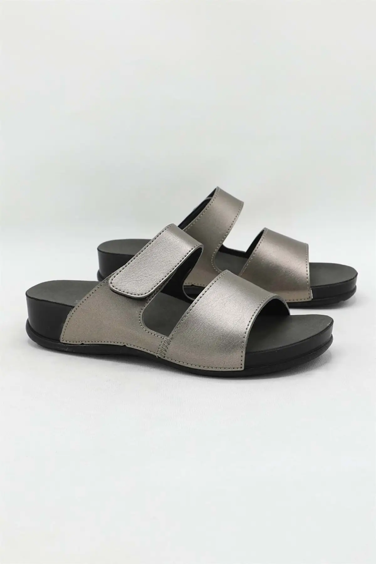 

Women's Fashion Comfort Slippers Sandals New Model