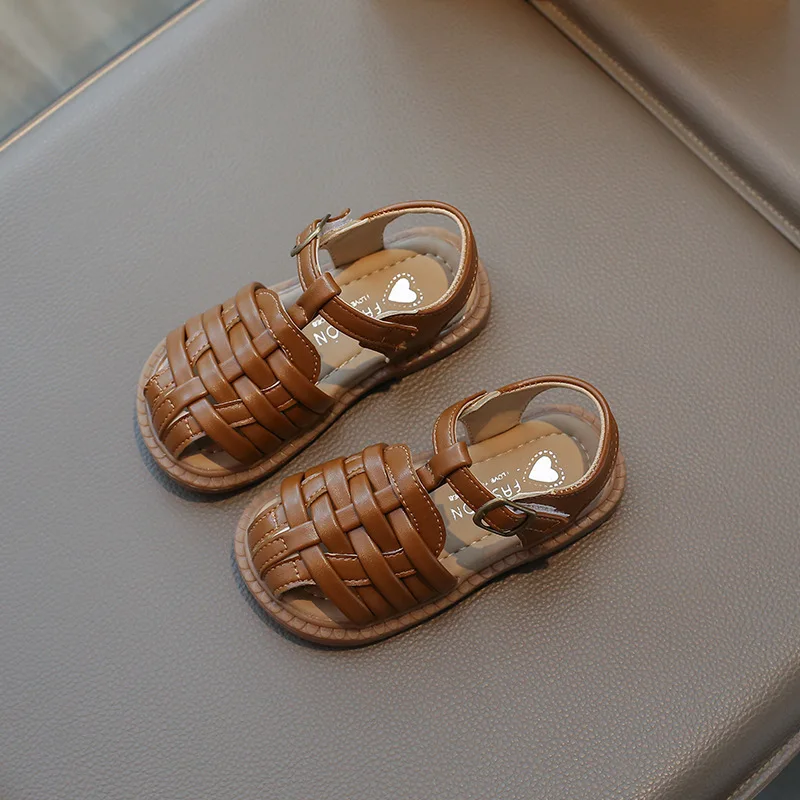 Модные детские пляжные туфли с вырезами плетеные стильные повседневные