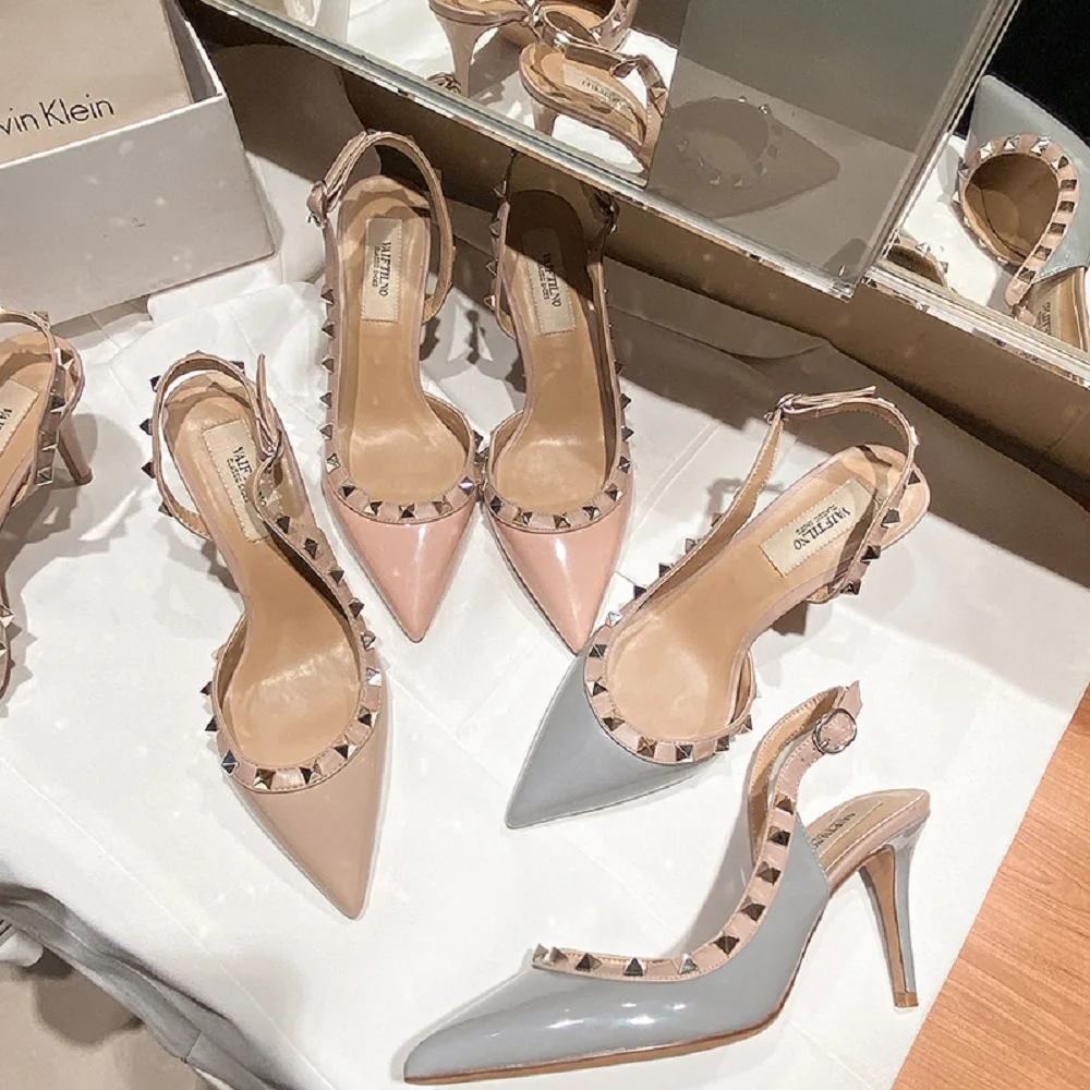 Summer New Women's Sandals High Heels Fashion Sexy Thin Heel Ankle Strap Baotou Sandals Metal Button Rivet Shoes Classics Pumps