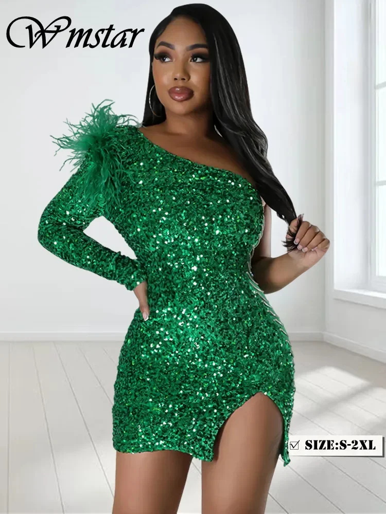 

Женское облегающее платье-мини с блестками и одним рукавом