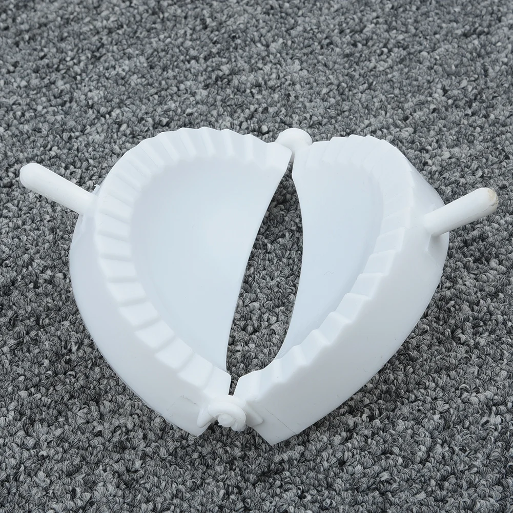 

3Pcs/Set Dumpling Molds Plastic Dough Press Pie Ravioli Easy DIY Chinese Food Jiaozi Maker Device Mould Tool Kitchen Accessories