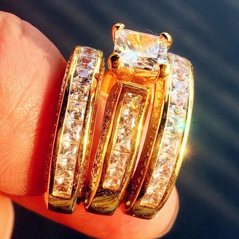 

2023 Fashion Gold Color Crystal Zircon Wedding Rings for Women Accessories Engagement Jewelry Girl Gift Vintage Women Rings Set