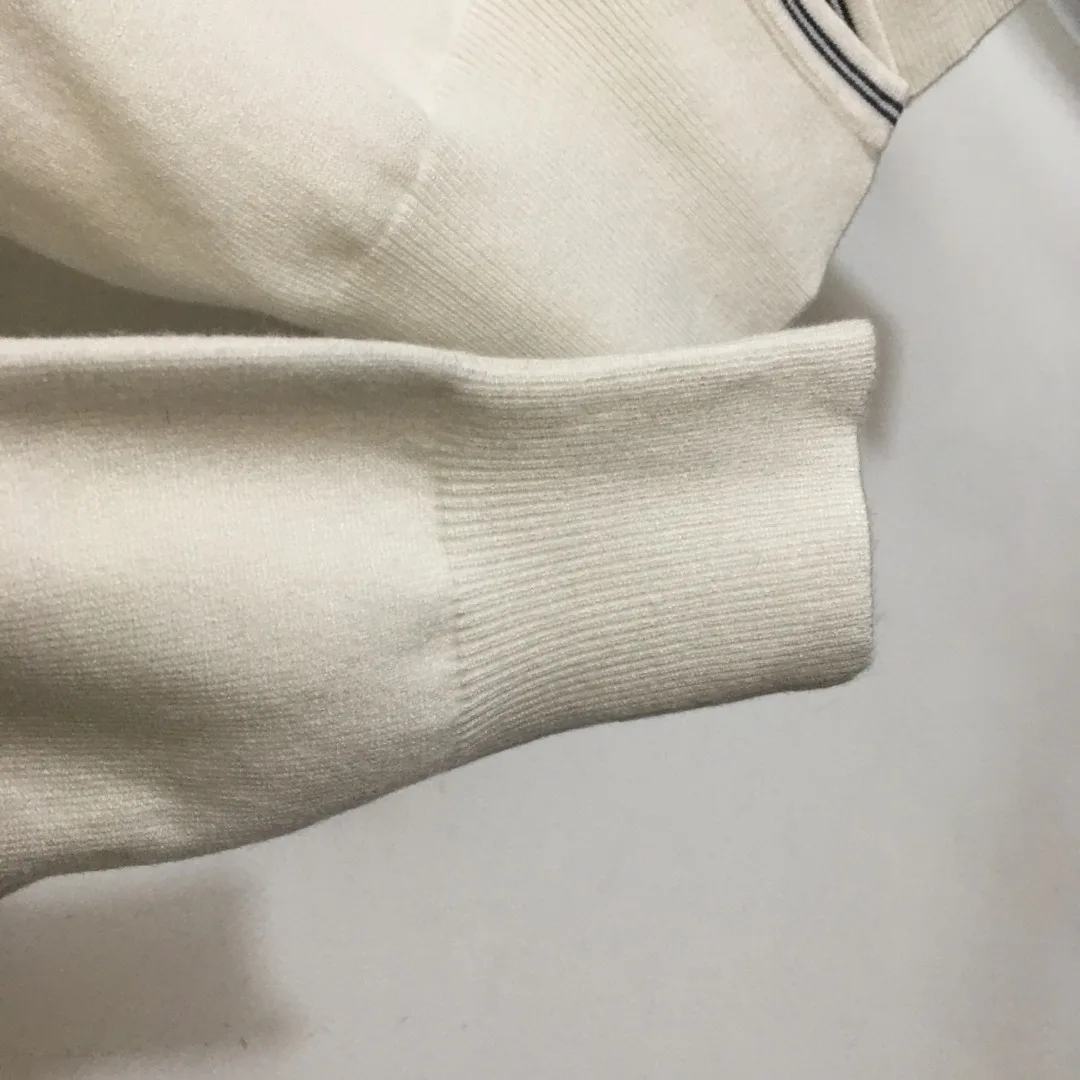 Рисунок 3 - 23 новый вязаный кардиган с вышивкой