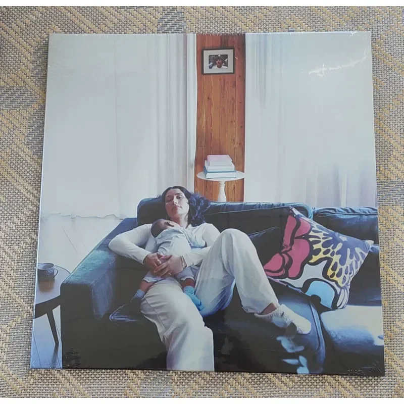 Фото Гарантированный виниловый лейбл Cleo Sol Mother, ограниченное издание LP для официального сайта звукозаписей. №1