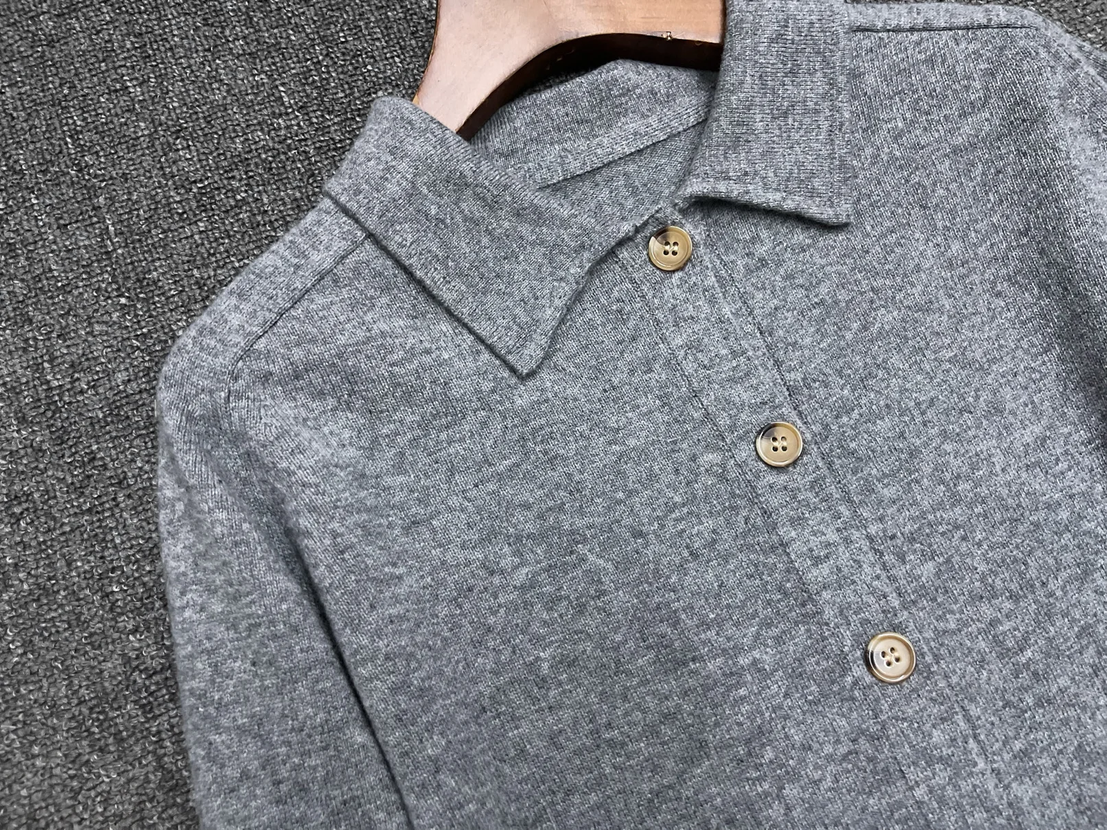 Maxdutti 2024 зимний минималистичный шерстяной свитер однобортный вязаный кардиган с