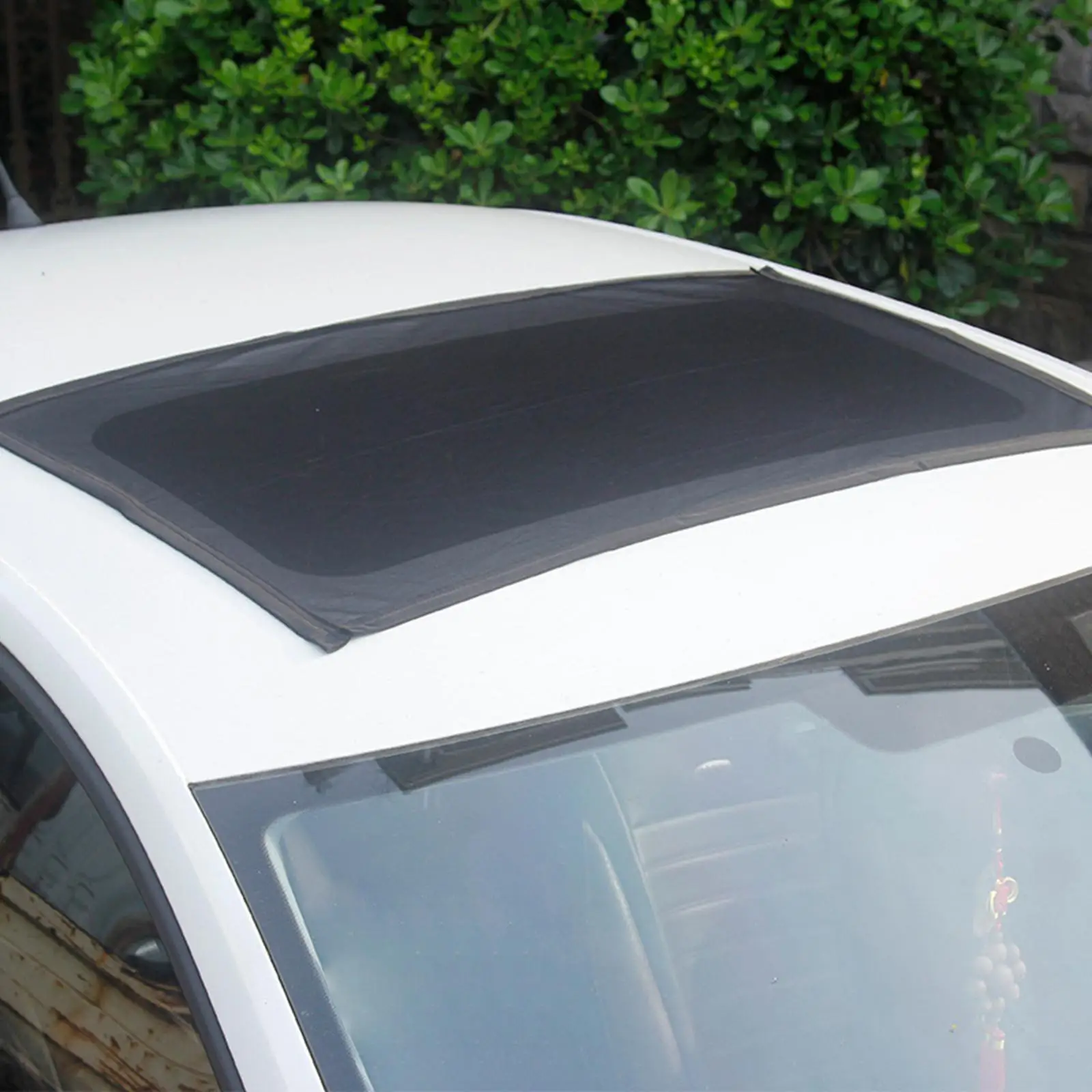 

Магнитный выдвижной солнцезащитный козырек Sunroof