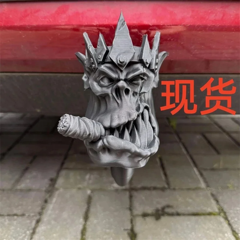 Фото Накладка на фаркоп Monster Crown, серебристо-коричневая, пластиковая, в виде фигурки из фильма ужасов, украшение на заднюю часть автомобиля, жуткое украшение, подарок для водителей №2