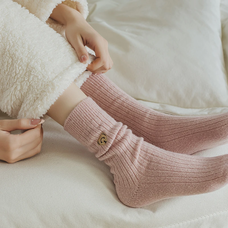 5 Pairs Women's Warm Socks Winter New In Casual Kawaii Cartoon Bear Embroidery Cute Socks For Women Solid Color Home Thick Comfy