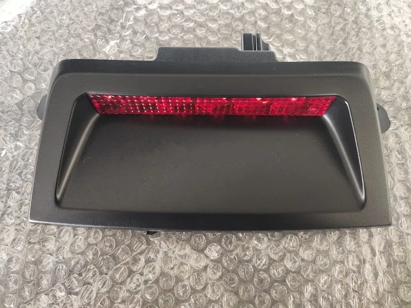 

QDAEROHIVE EXTERIOR AUTO LAMPS ADDITIONAL BRAKE LIGHTS FOR Chrysler 300C 2005-2010