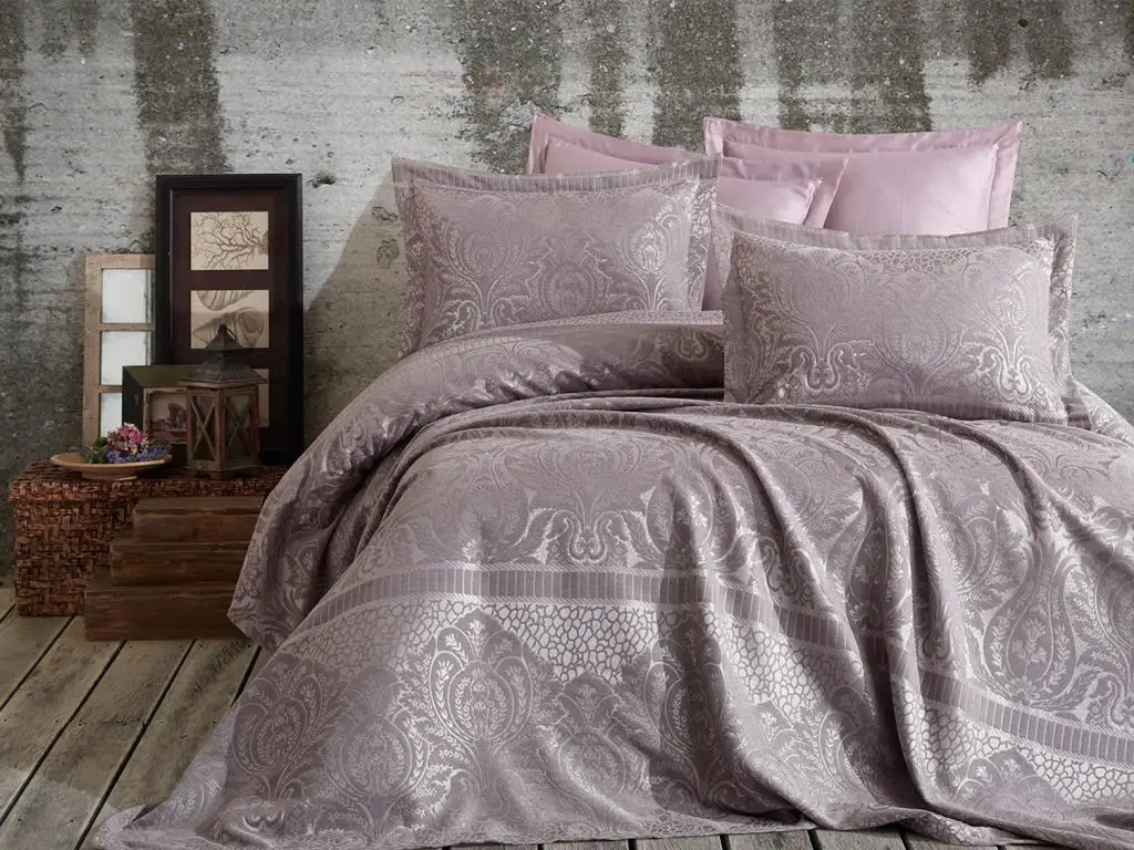 

Dantela Hazel Jacquard Double Bed Cover Lavender