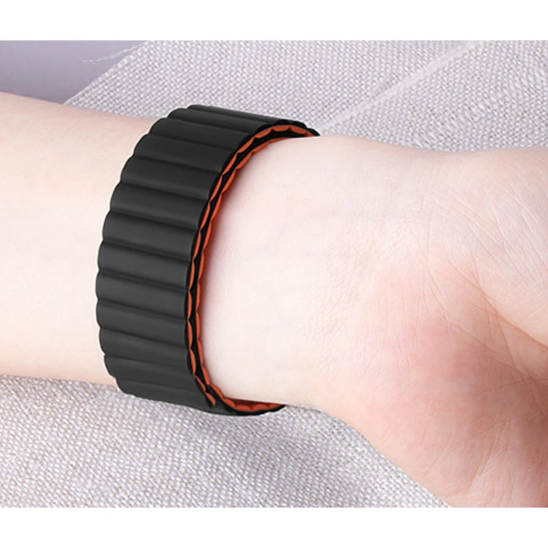 Magnetic Loop Strap For Apple Watch Band 45mm 44mm 40mm 38mm 42mm 41mm Silicone Bracelet Belt Correa iWatch Seires 7 se 6 5 4 3