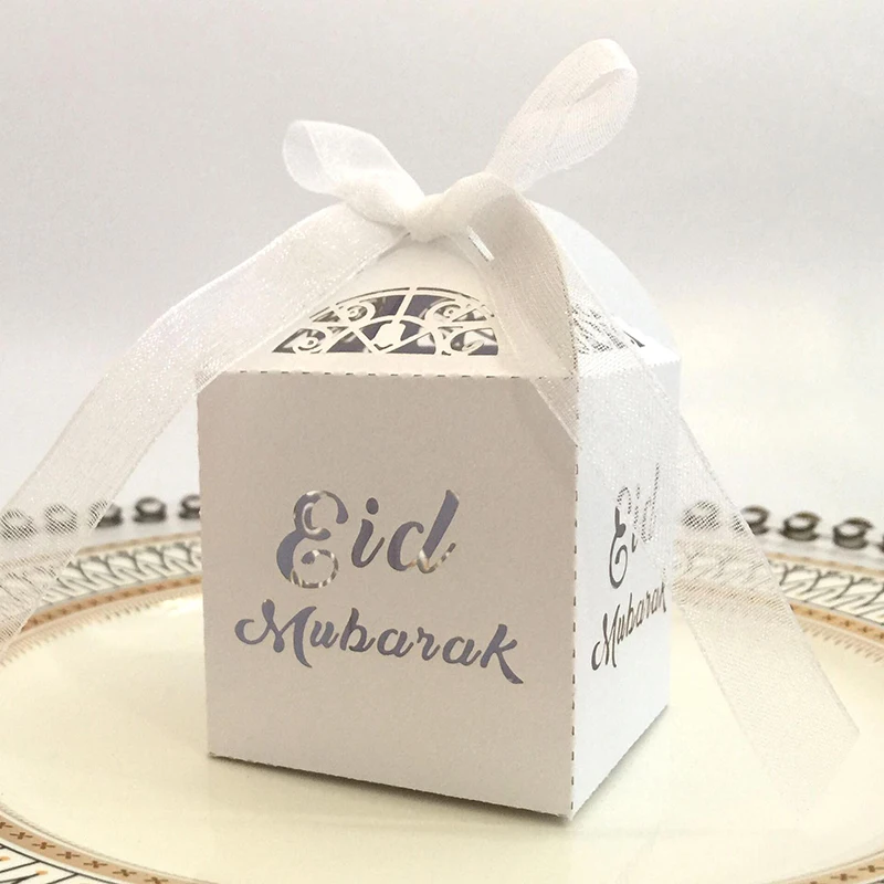 

50pcs Eid Mubarak Ramadan Candy Boxes with Ribbon Muslim Islamic Festival Decoration Packaging Cookie Box for Eid Al-Fitr 2023