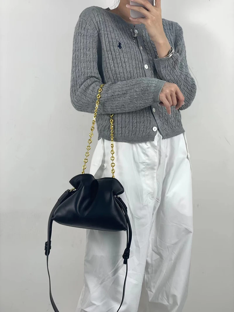 

Trendy And Fashionable Dumpling Bag Cow Leather Soft Cotton Bucket Bag Armpit Cross Body Shoulder Bag Medium Drawstring Handbag