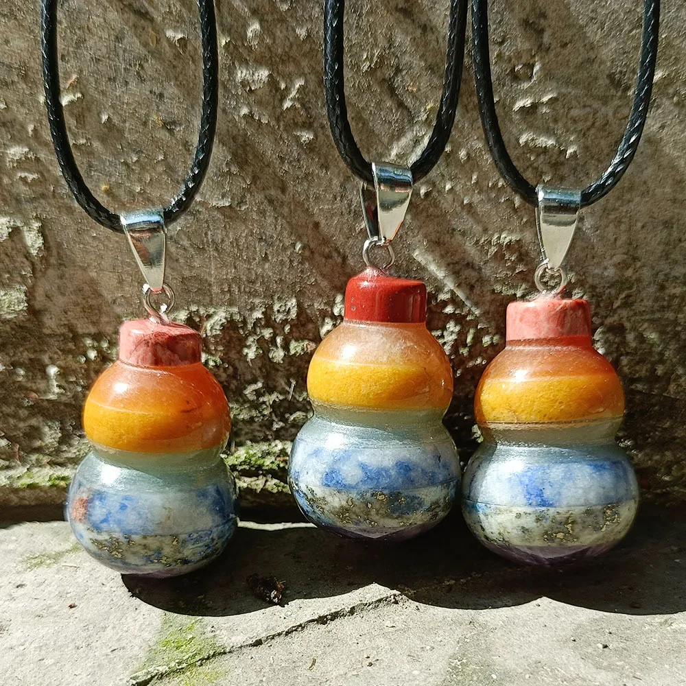 

18*26mm 7 Chakra Gourd Pendant Necklace Natural Crystal Mosaic Multicolored Gourd Shape Pendant Chakra Necklace