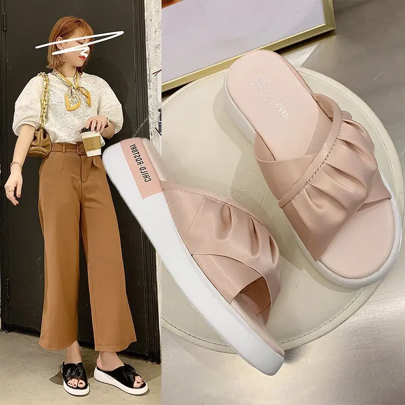 

Шлепанцы женские на низкой платформе, роскошные дизайнерские, базовая ткань, квадратный каблук-копыт, резина, сланцы, летняя обувь, 2023