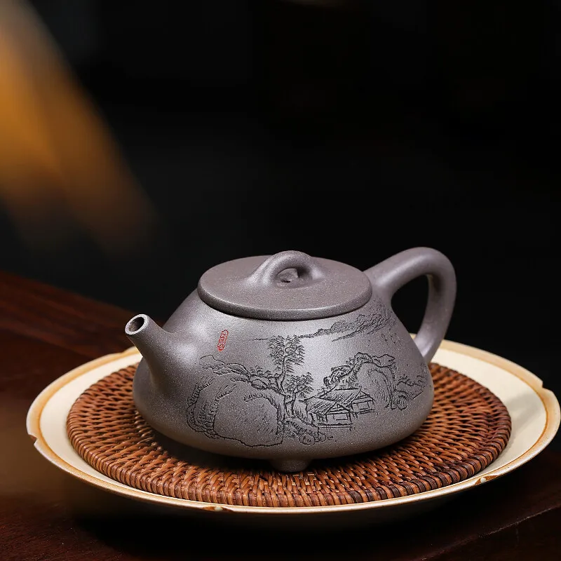 

Чайник Zanghutianxia Yixing из фиолетовой глины, чистый аутентичный чайный набор ручной работы, Ранняя сырая руда, хорошая глина, ландшафт, каменный к...