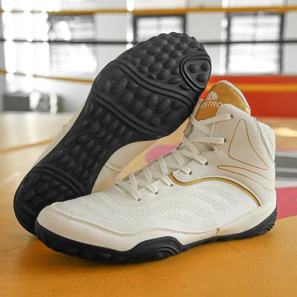 Новые борцовские туфли Легкие кроссовки Размер плюс Боксерские