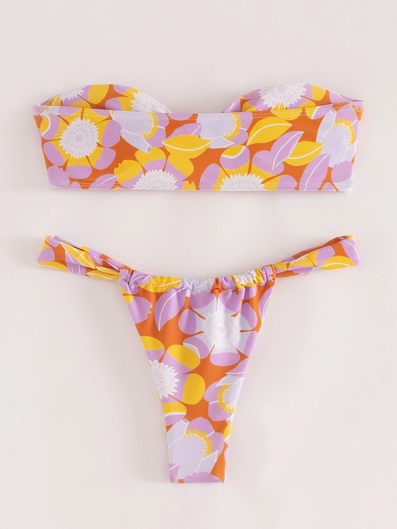 Рисунок 5 - Новинка 2023, Раздельный купальник с принтом