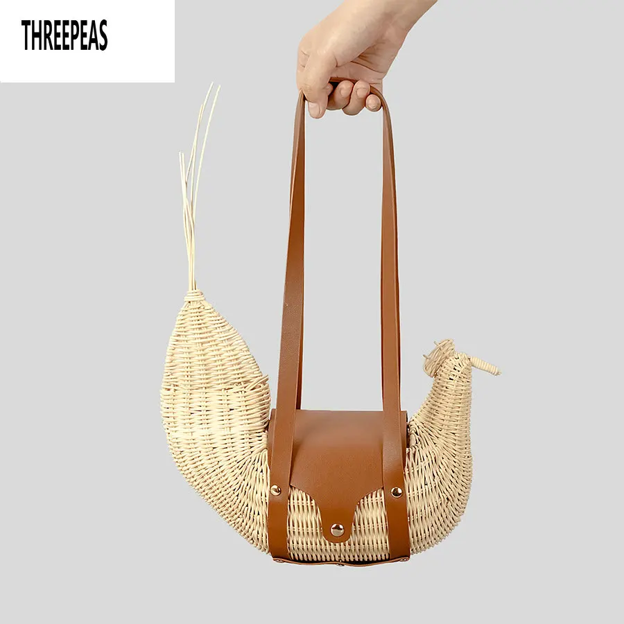 

2023 New Cock Rattan Bag Female Ins Hand Woven Clamshell Straw Bag Beach Holiday Luxury Designer Handbag