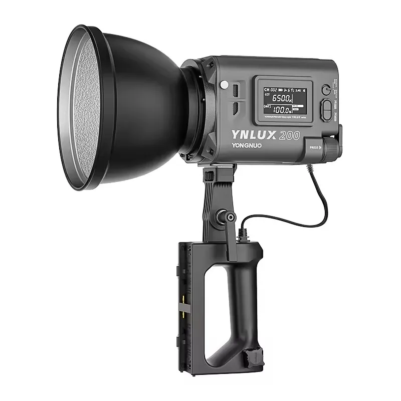 Фото Оригинальный светодиодный светильник YONGNUO YNLUX200 LUX200 200 Вт 2700K-6500K, адаптер для крепления Bowens, софтбокс, индивидуальный уличный заполняющий светильник для Live Volg №4