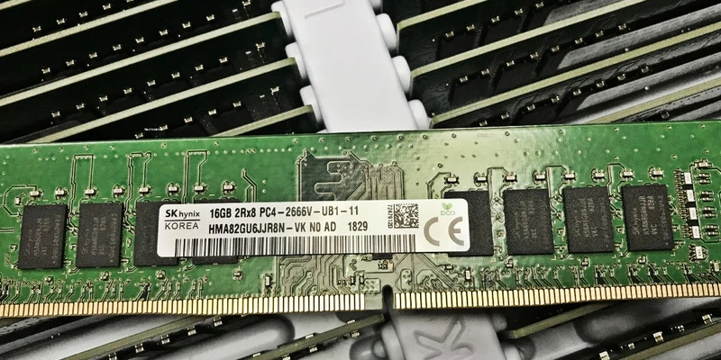 

ОЗУ ThinkCentre E76 E96 16G DDR4 2666 МГц настольная память dual pass 32G
