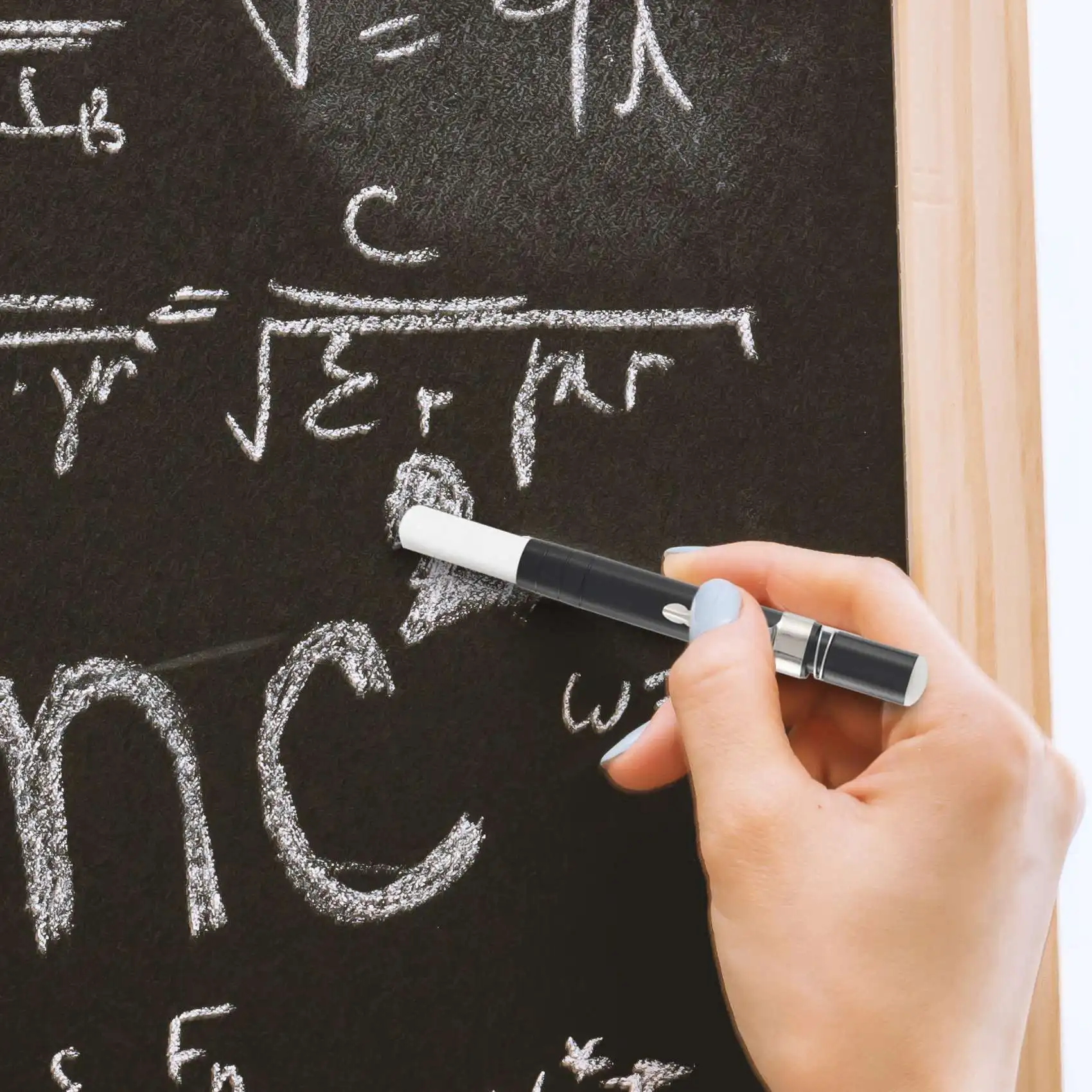 1 шт. черный держатель для мела из алюминиевого сплава (черный)