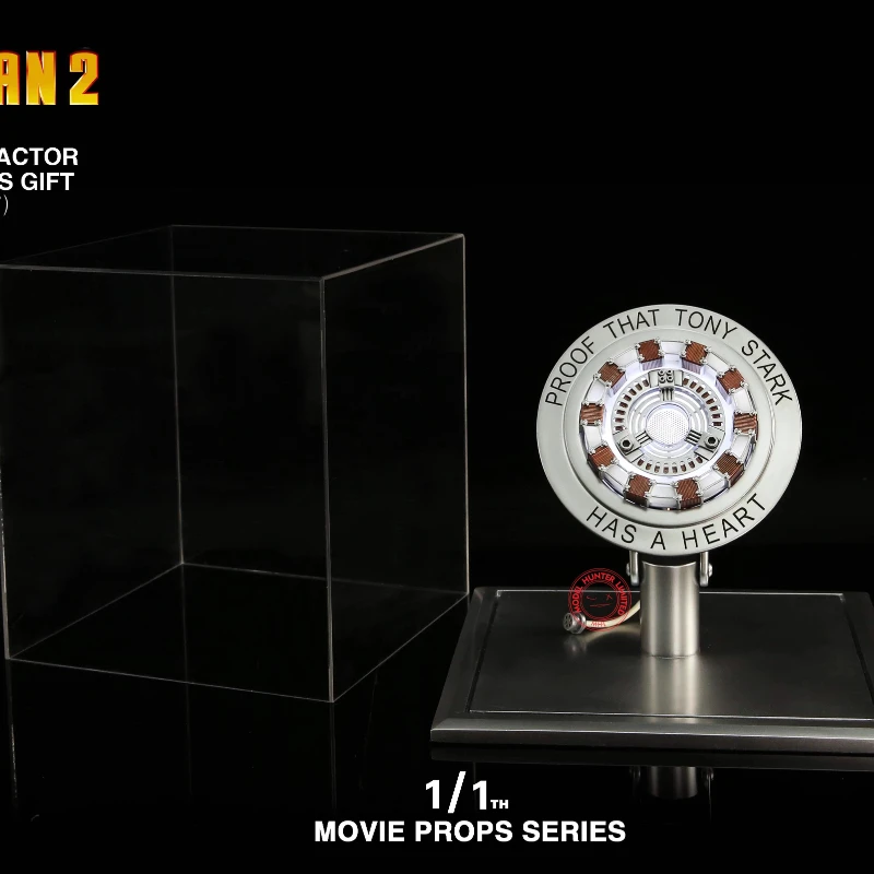 Набор шлемов и скипетров Marvel Avengers Loki 1:1 с щитком Cosmic Cube светодиодной подсветкой на